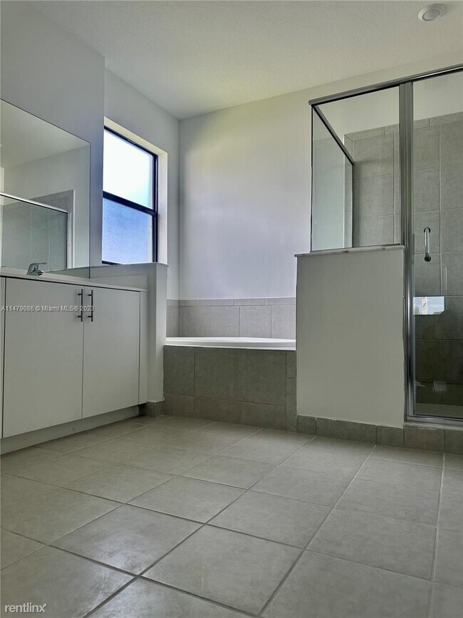 Foto del edificio - 4 br, 2.5 bath House - 13283 SW 232 0