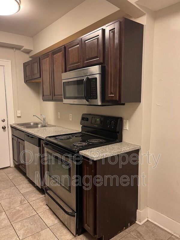 3302 Burt St Unit 1, Omaha, NE 68131 Condo for Rent in Omaha, NE