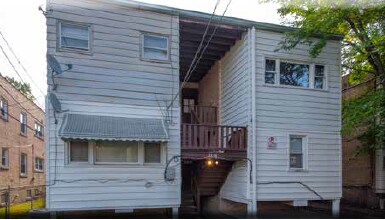 Building Photo - 9138 Keating Ave