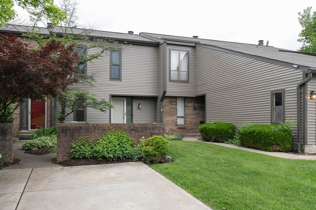 Foto del edificio - 950 Lost Valley Ct