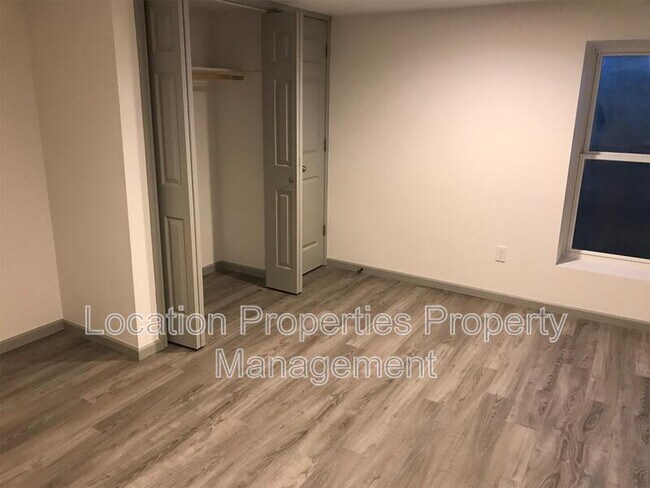 Foto del edificio - 1734 W 19th Terrace