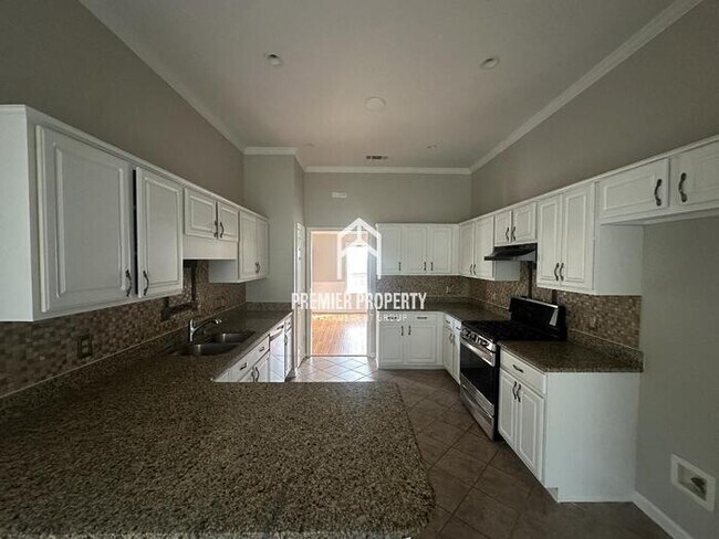 Building Photo - 8321 Dunnan Cove