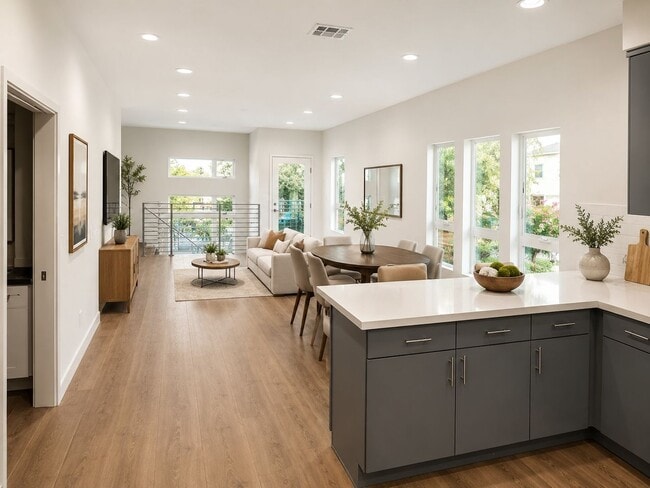 Building Photo - 3 Bed Modern Townhome + 2-Car Private Garage