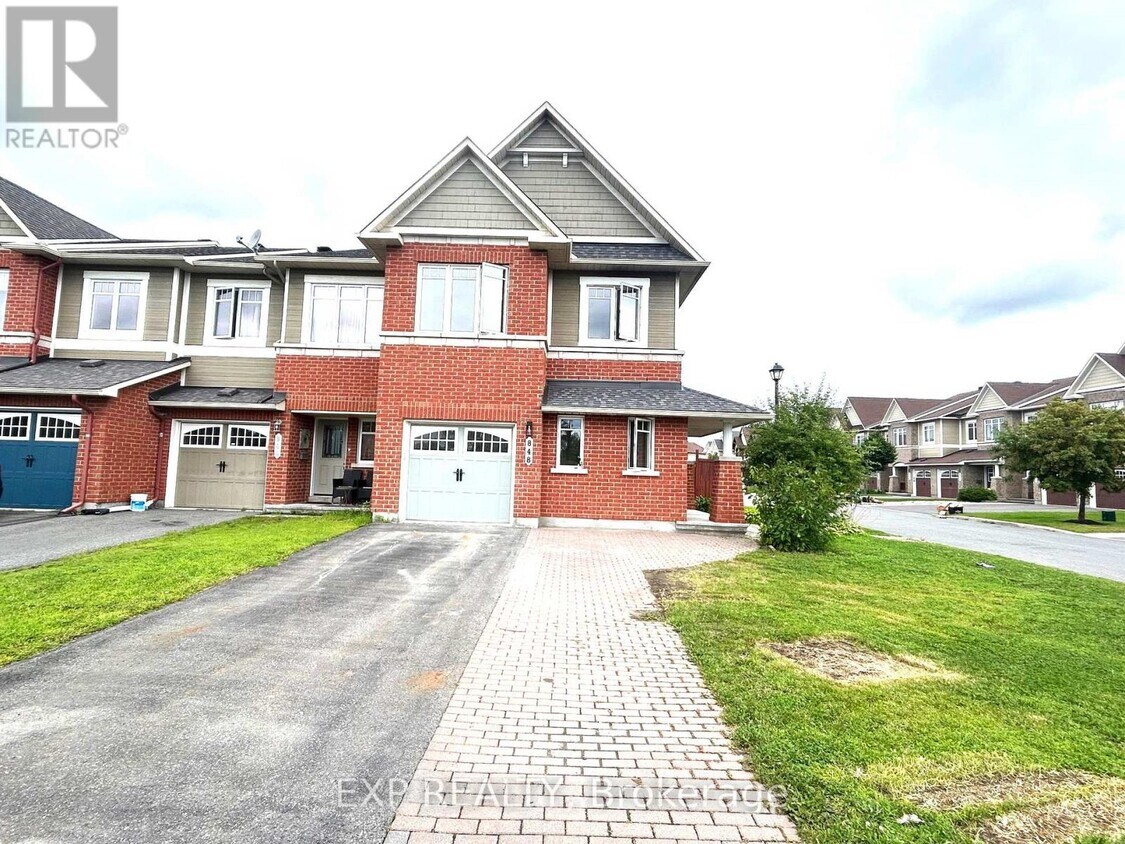 Primary Photo - 848 Ashenvale Way
