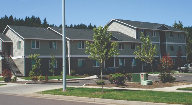 Foto del edificio - Pioneer Village Apartments