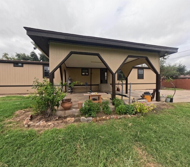 Foto del edificio - 4305 McClelland Ave
