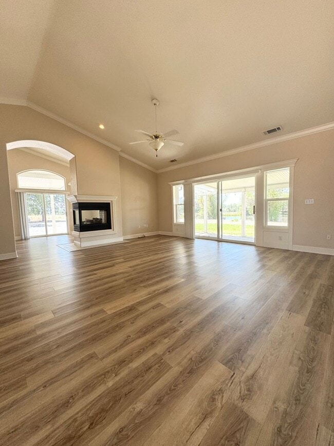 Building Photo - 21789 Seven Lakes Ln