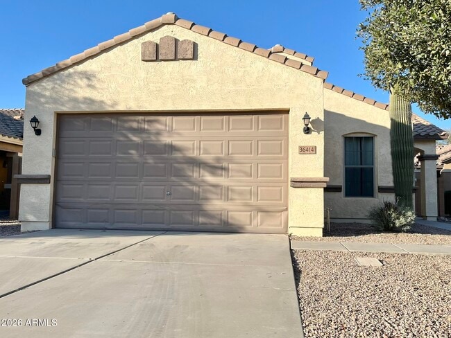 Building Photo - 36414 W Barcelona Ln