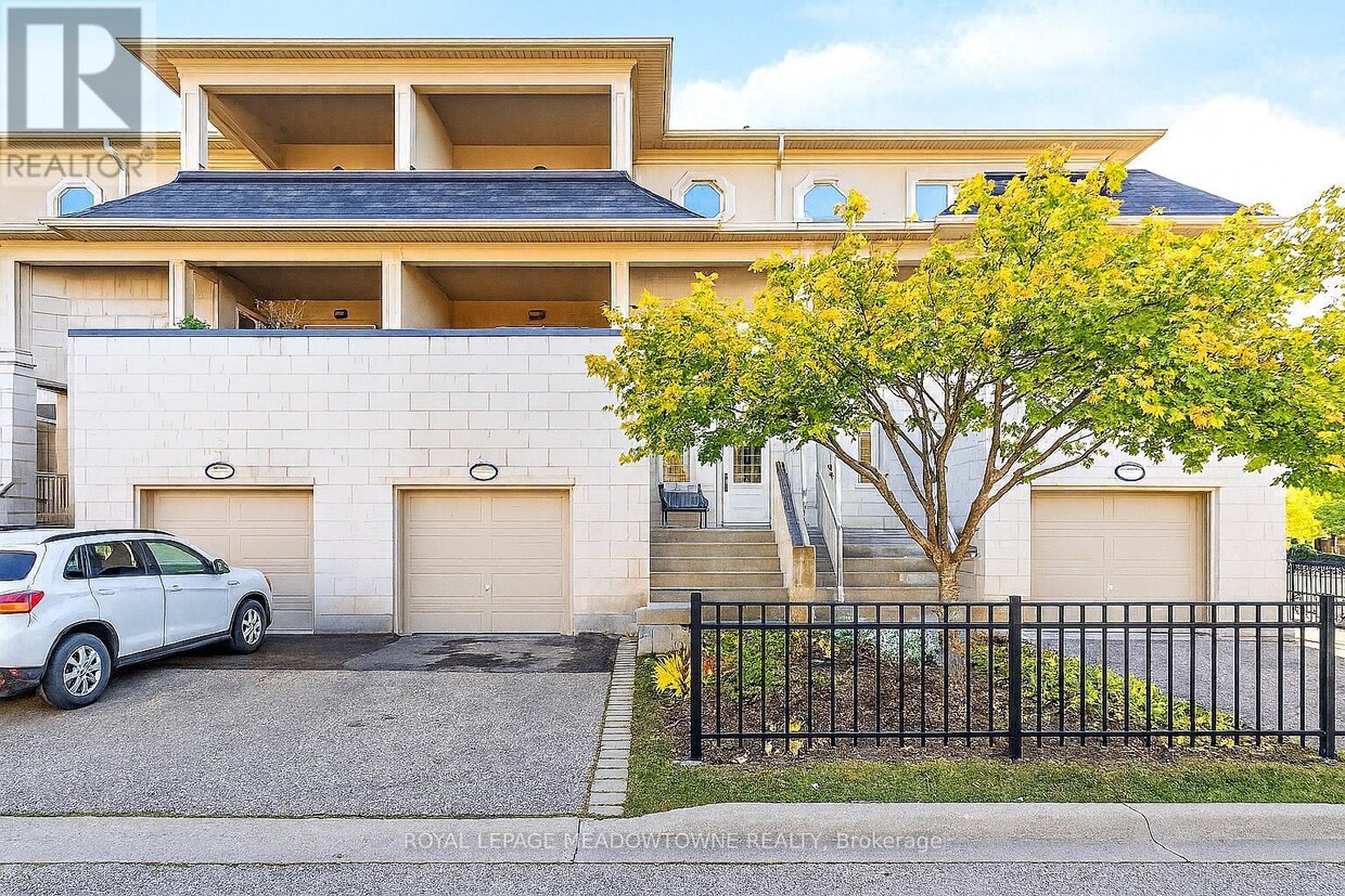 Primary Photo - 9105 Derry Rd W