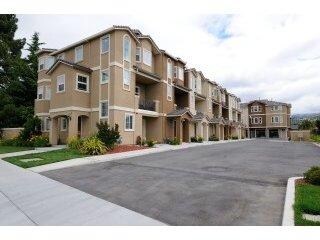 Primary Photo - Starburst Townhomes