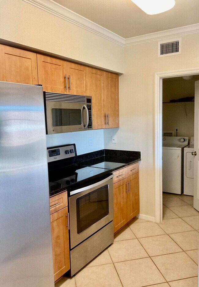 Foto del edificio - 6556 Emerald Dunes Dr