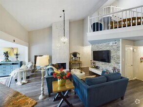 Building Photo - 9400 Doliver Dr