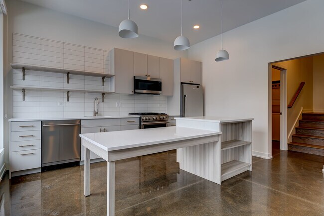 Foto del edificio - 1131 W Winona St