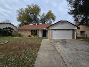 Building Photo - 3005 Tallwood Dr