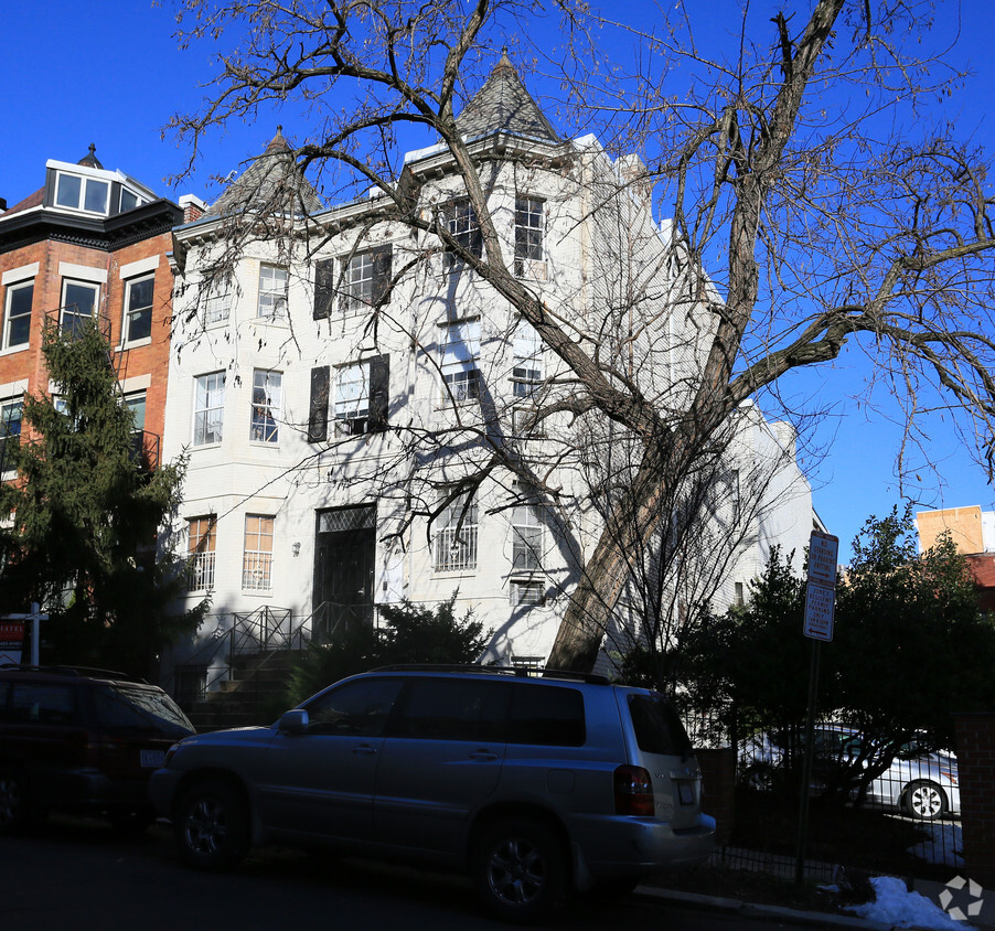 Primary Photo - 1811 Kalorama Rd NW