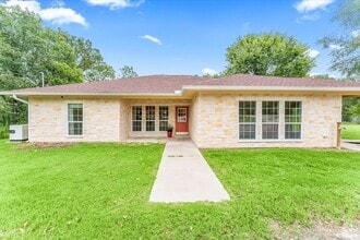 Building Photo - 10 Lowery Ln