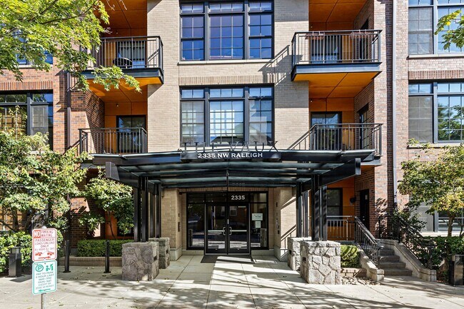 Foto del edificio - 2335 NW Raleigh St