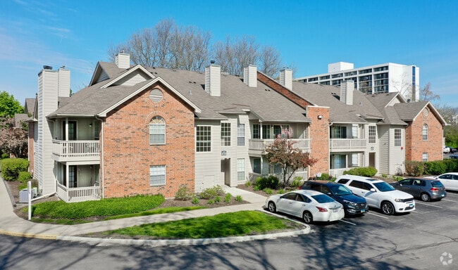 Building Photo - Martin's Point Apartment Homes