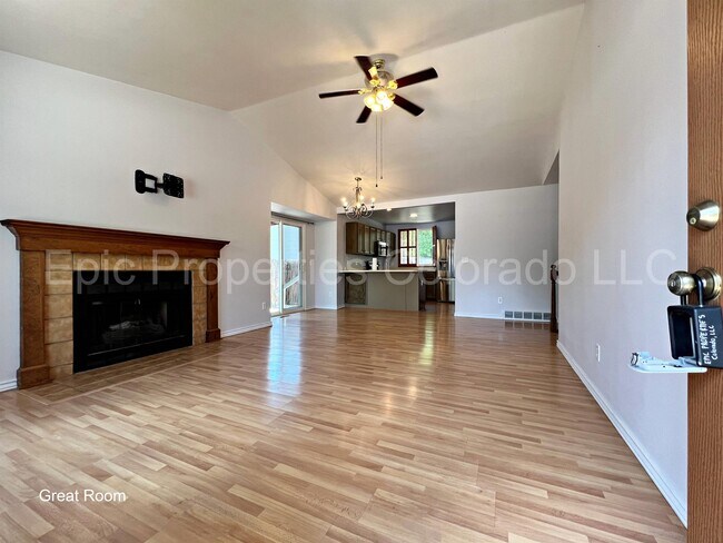 Building Photo - 3955 S Flanders Way
