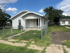 Building Photo - 108 N Florida St