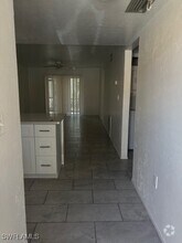 Building Photo - 2700 Park Windsor Dr