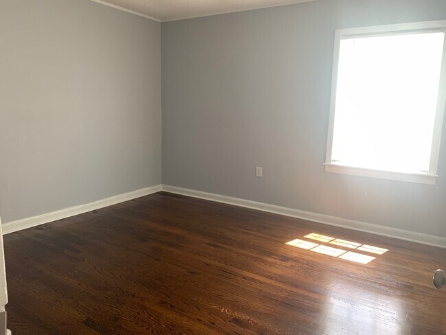 Foto del edificio - 736 W Dolphin St