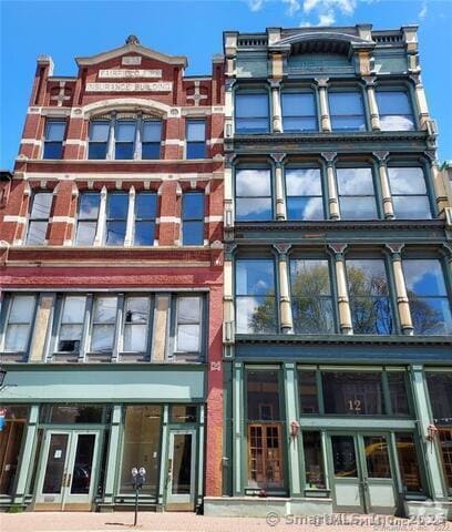 Building Photo - 10 S Main St