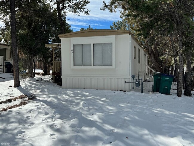 Building Photo - 2 br, 1 bath Mobile Home - 1031 West Laxton