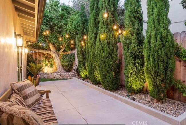 Building Photo - 250 Avenida Monterey