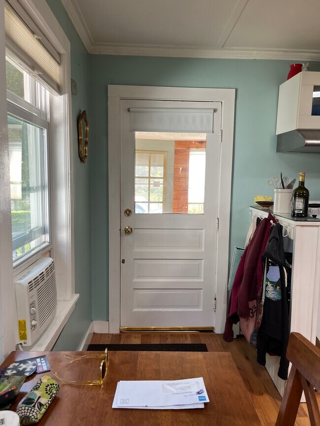 Eat-in Kitchen (front door) - 49 Grove St