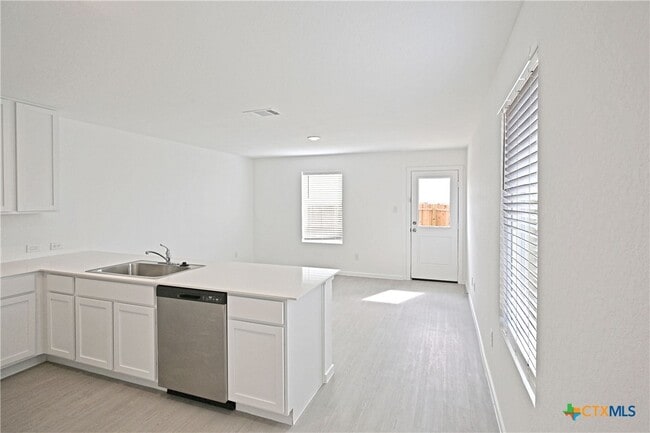 Building Photo - 11788 Bluebell Rdg