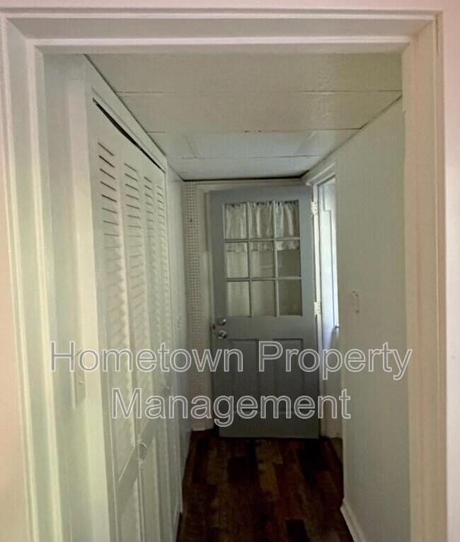 Foto del edificio - 614 Grantham Rd