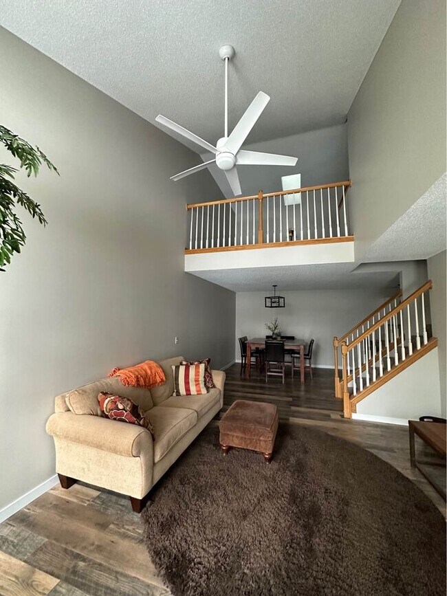 Foto del edificio - 2204 Salvia Ln