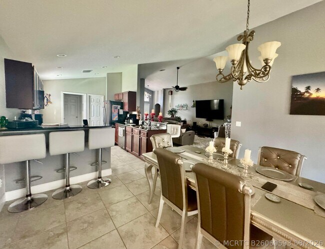 Building Photo - 9621 Rainwood Court
