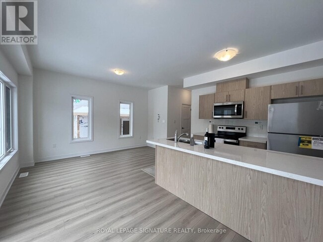 Photo du bâtiment - 21 Hay Ln.