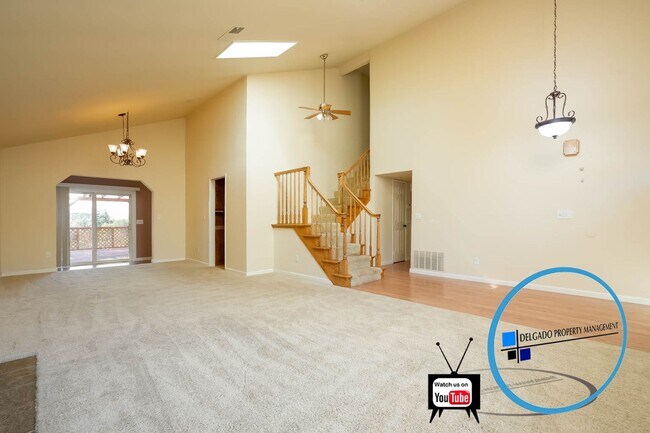 Foto del edificio - Large Benicia home on Seaview with a View!