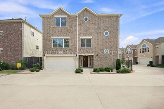 Building Photo - 11518 Main Cypress Dr