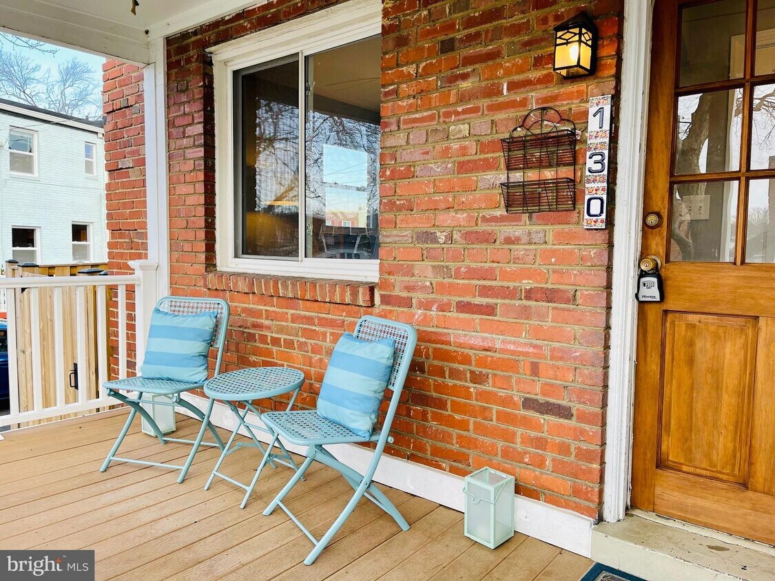 130 Wesmond Dr, Alexandria, VA 22305 Townhome Rentals in Alexandria