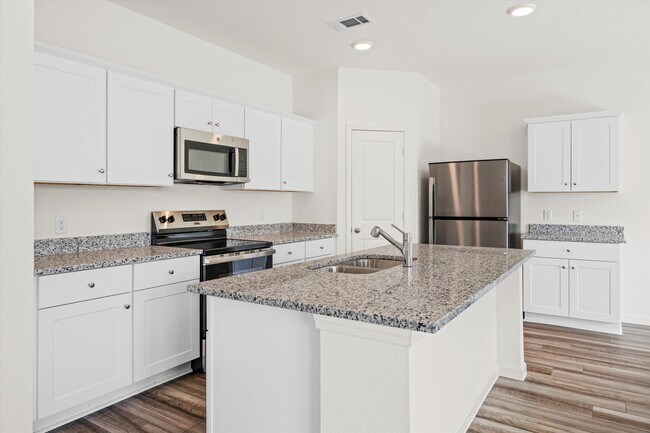 Building Photo - 5932 Sahara Dr