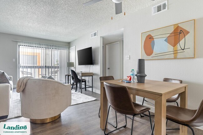 Foto del edificio - 5704 W Thomas Rd