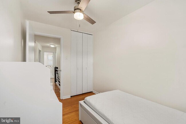 Foto del edificio - 5461 Quentin St