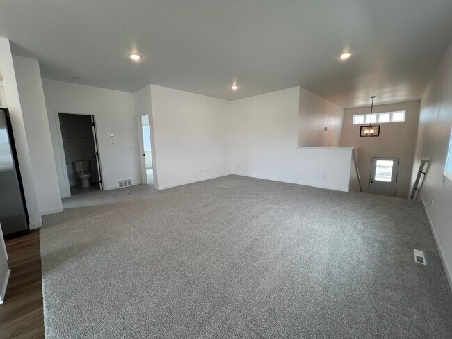 Foto del edificio - 3063 39th Ave S