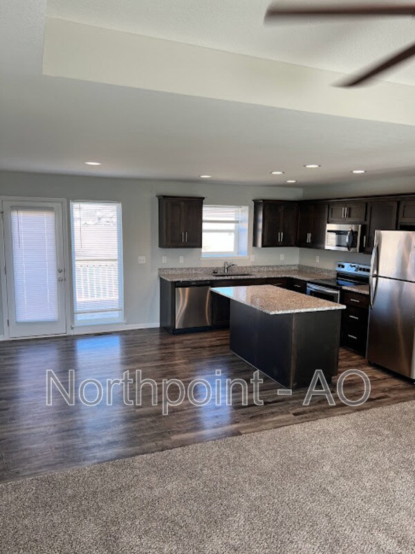 Building Photo - 21708 North Rdg
