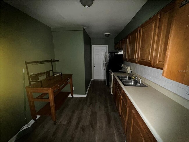 Foto del edificio - 4325 W Bay to Bay Blvd