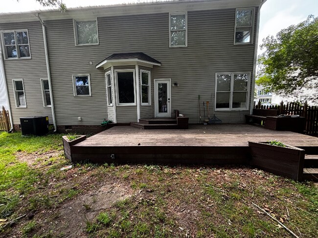 Foto del edificio - 3613 Elkton Dr