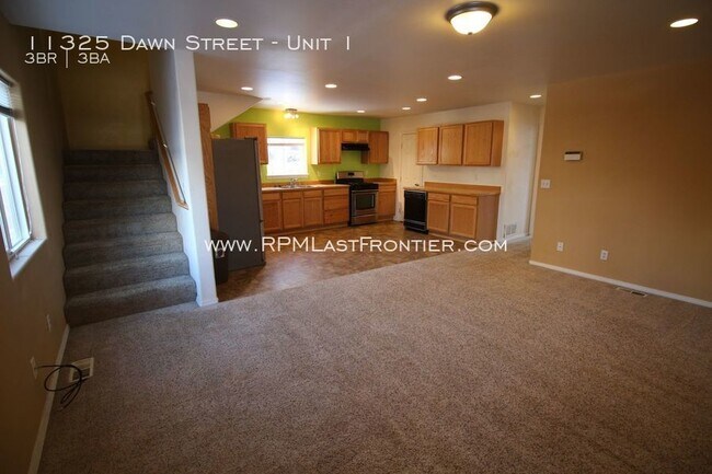 Building Photo - 11325 Dawn St