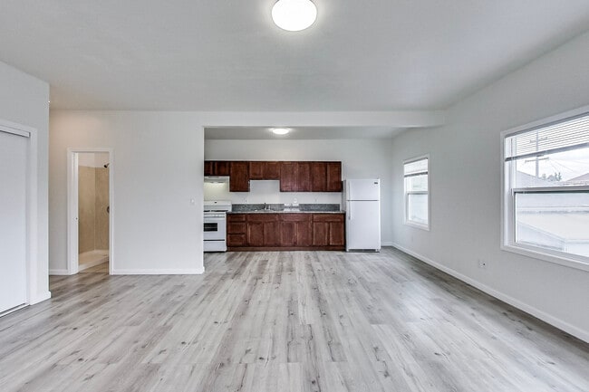 Building Photo - 1454 36th Ave