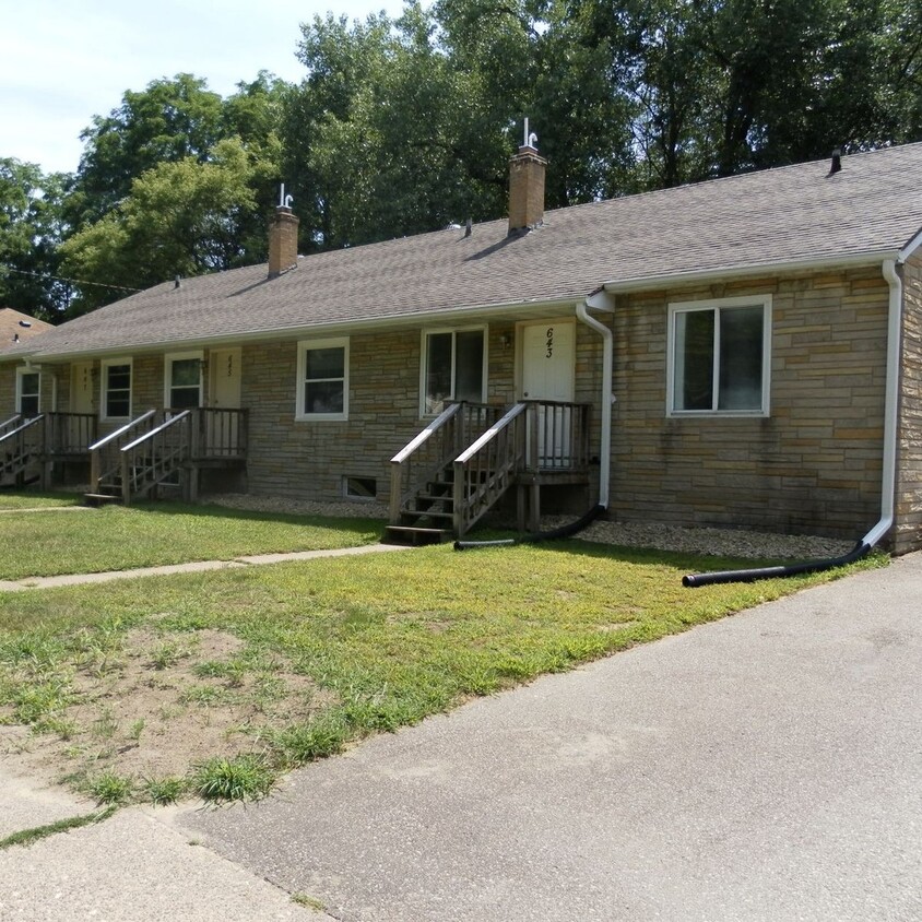 Primary Photo - Ripley635