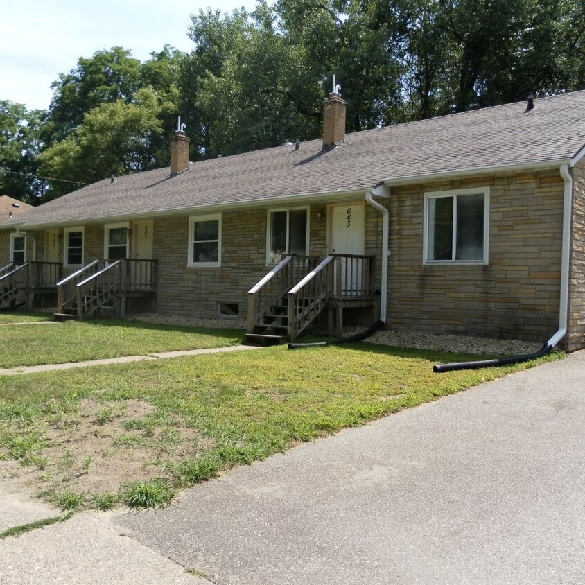 Primary Photo - Ripley635