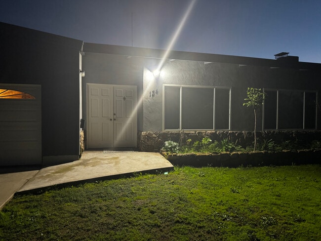 Foto del edificio - 134 Moss St